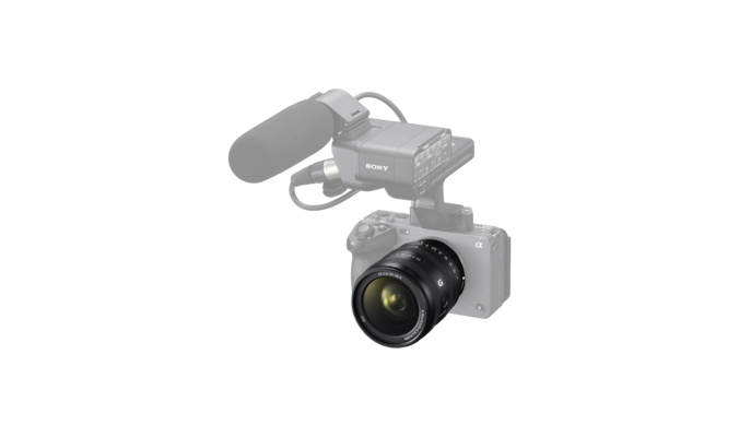 Изображение продукта, на котором показан объектив, установленный на обесцвеченной камере FX3 с прикрепленным обесцвеченным микрофоном
