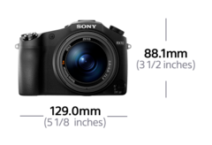 Изображение Камера RX10 с объективом 24–200 мм F2.8