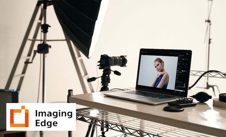 Фотография фотостудии с логотипом Imaging Edge