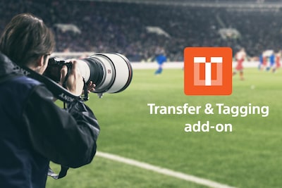 Изображение уличной съемки на камеру α1 и логотипа Transfer & Tagging add-on