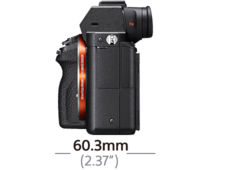 Изображение Камера Alpha 7R II с полнокадровым сенсором и тыловой подсветкой
